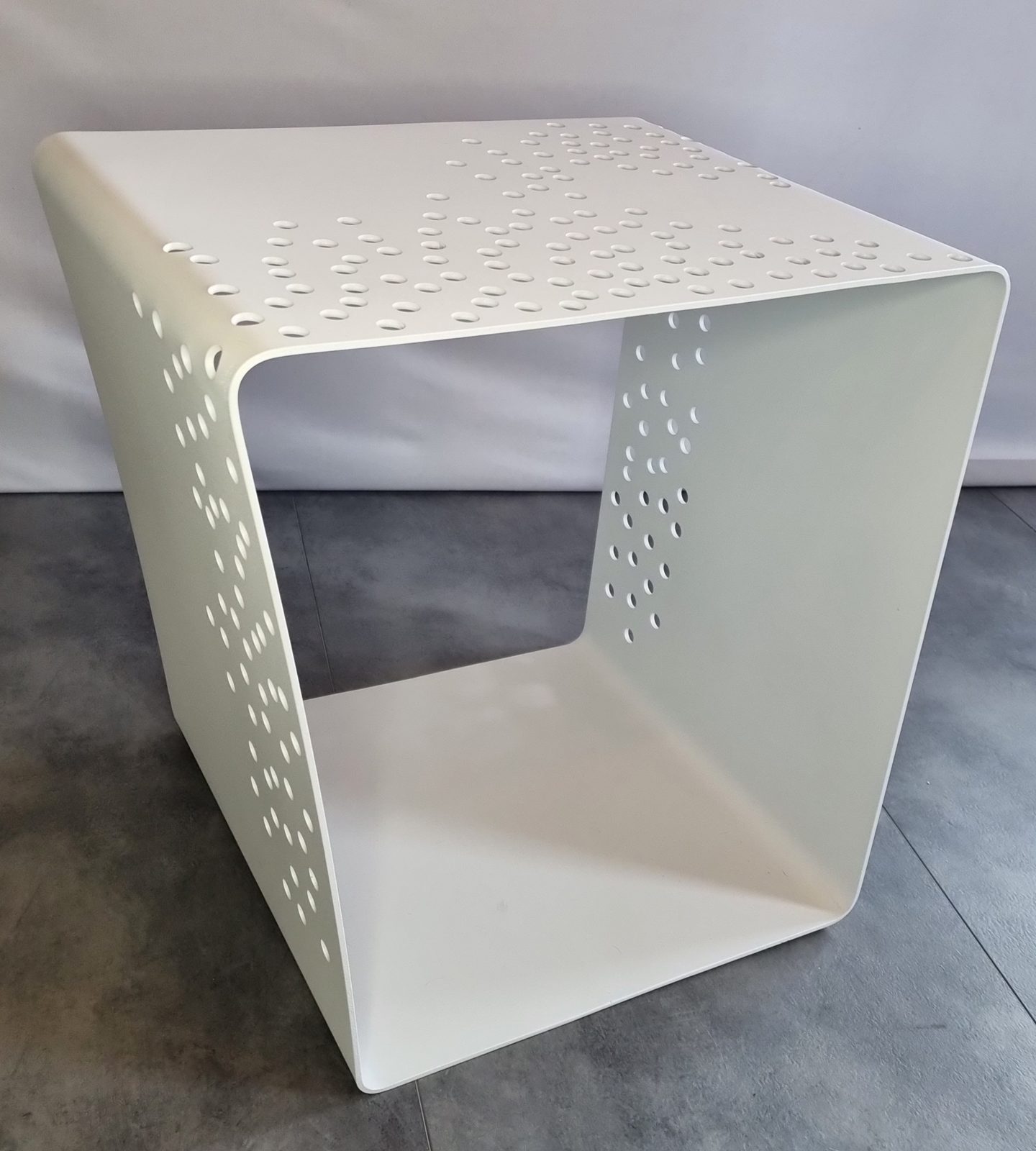TABLE D'APPOINT DESIGN